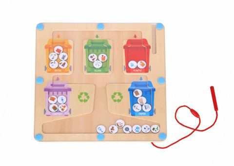 Tooky Toy :: WOODEN MAGNETIC MAZE RECYCLING  / Wooden   