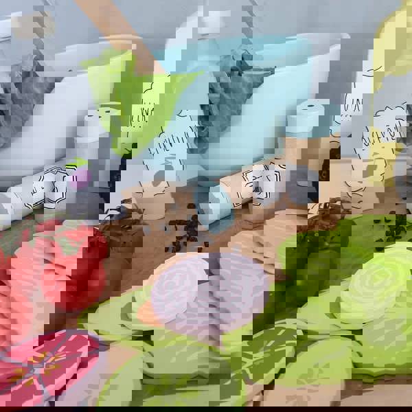 Jabadabado: Wooden ingredients for salad 