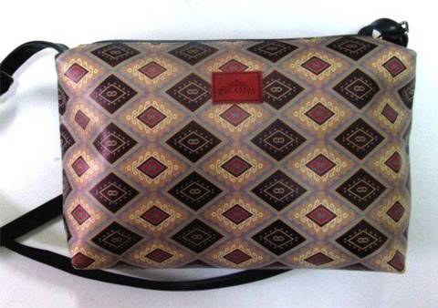 Χιαστί ορθογώνιο  / Τσάντες-Πορτοφόλια   