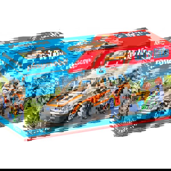 first aid vehicle with rescuers 