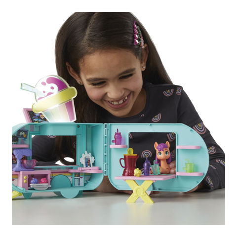 Hasbro My Little Pony Sunny Starscout Smoothie Truck F6339  / Kitchenware-Houseware   