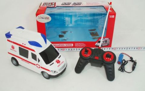 AMBULANCE WITH LIGHTS - CHARGER and BATTERIES  / Remote controlled   